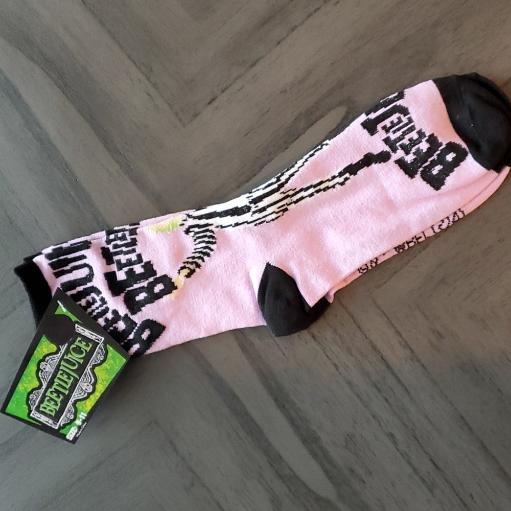 Beetlejuice novelty socks - Picture 7 of 7